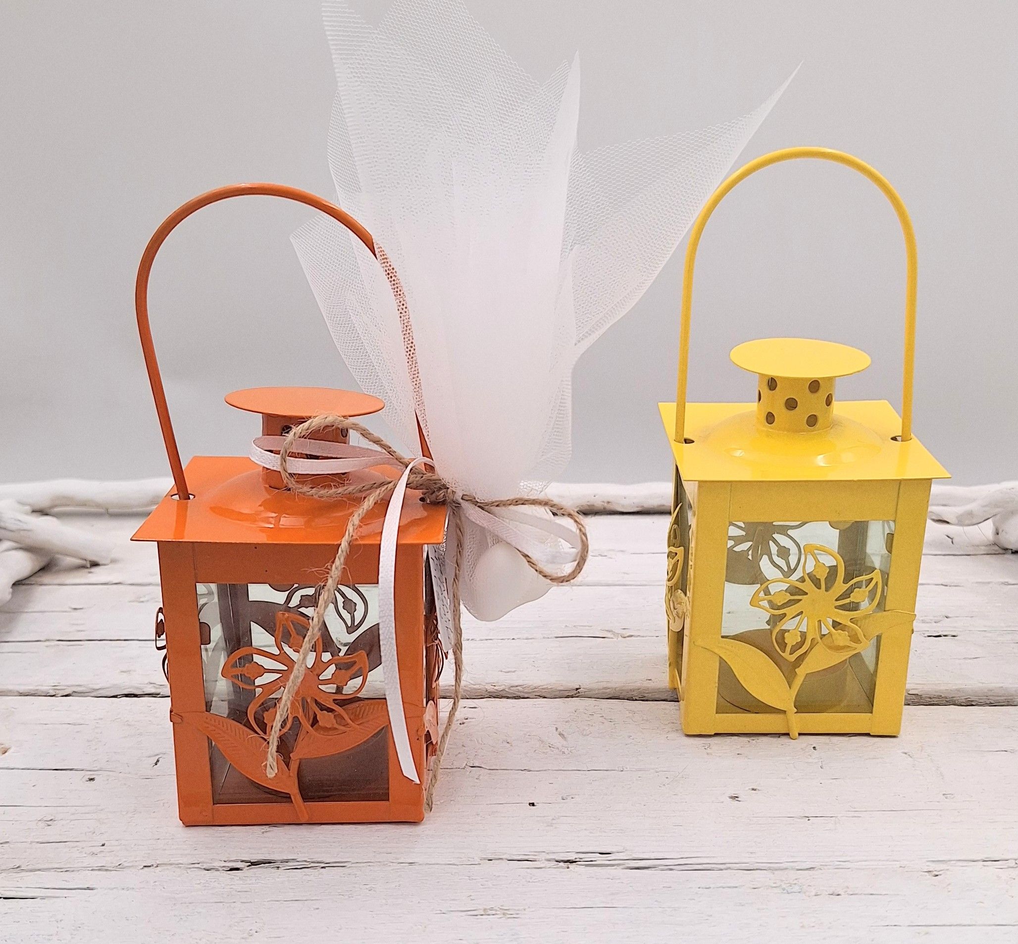 Μπομπονιέρα φαναράκι μεταλλικό τέσσερα χρώματα