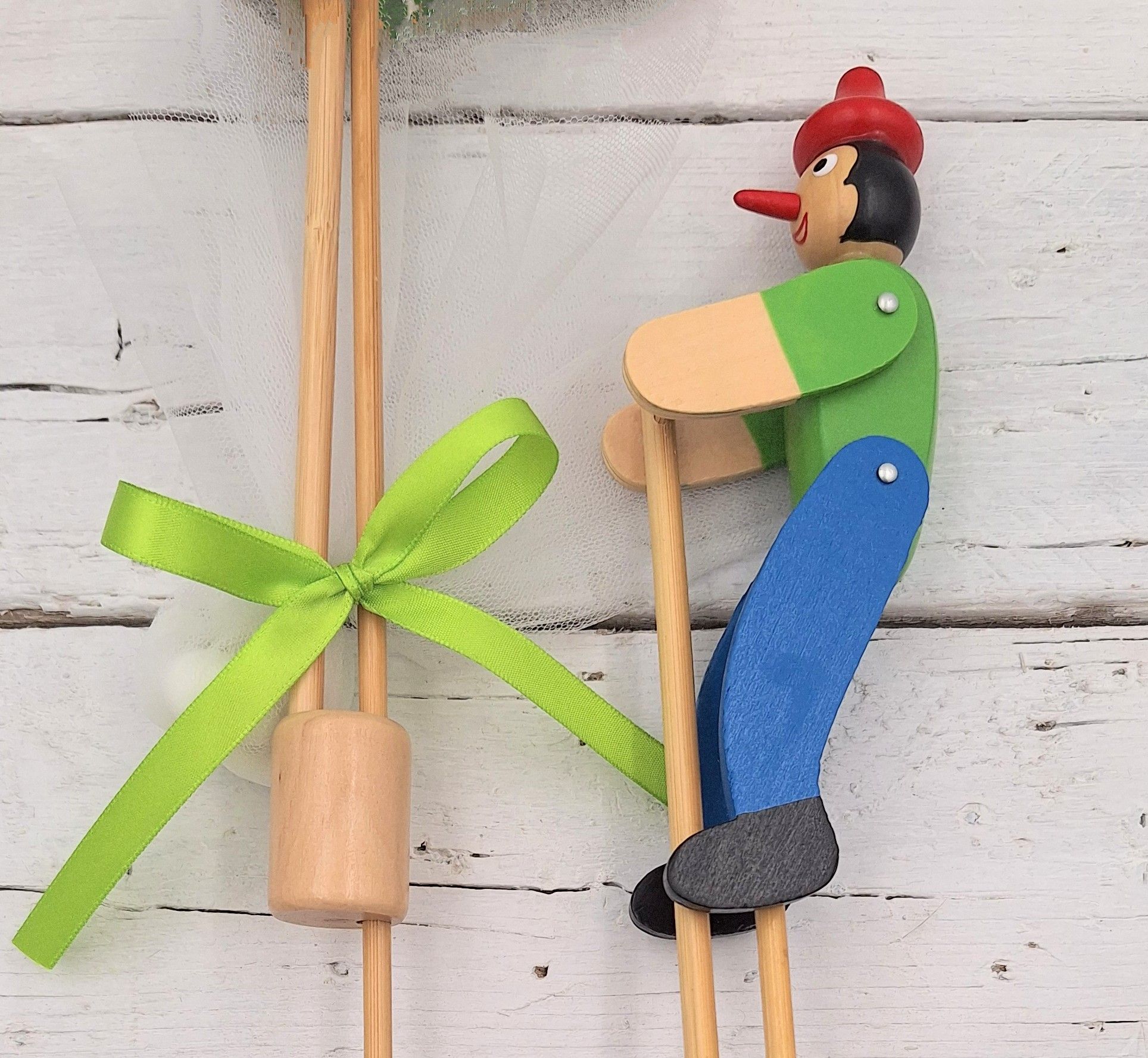 Μπομπονιέρα ξύλινη πινόκιο σε τέσσερα χρώματα