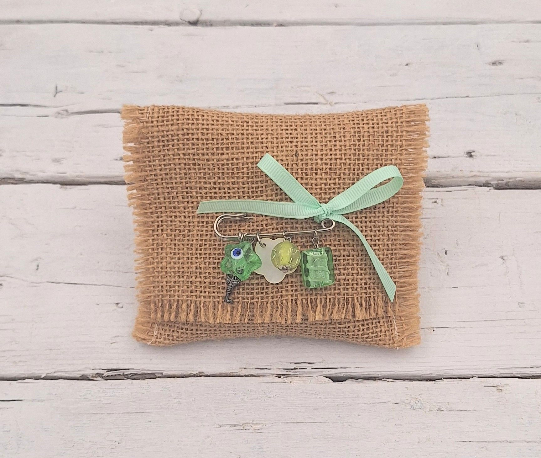 Μπομπονιέρα φάκελος λινάτσα με παραμάνα μουράνο